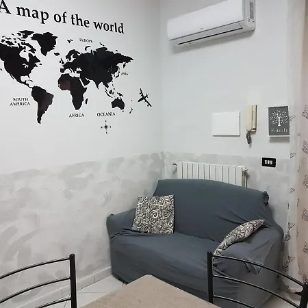 House Apartment *